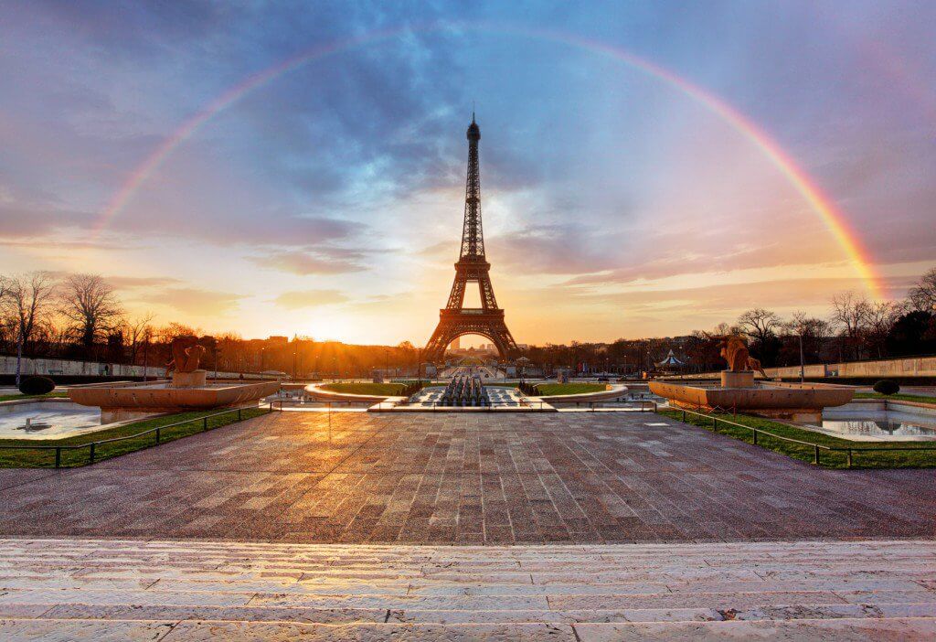 How Moving to Paris Can Be the Best Thing You Ever Did Universal